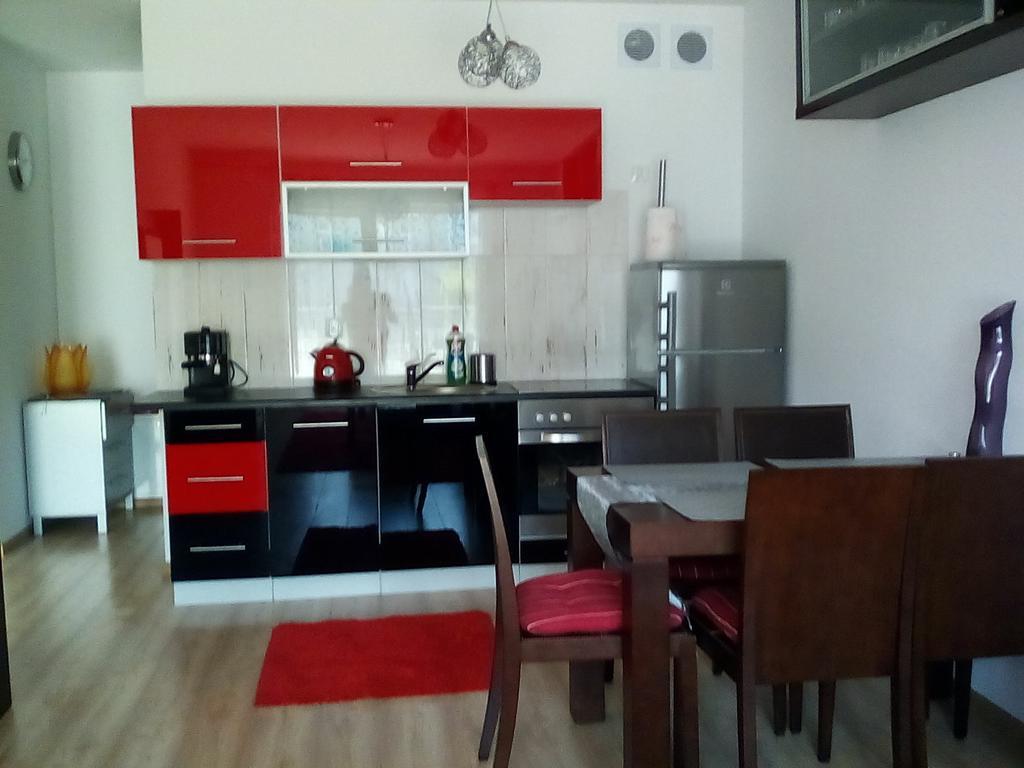 Karmazynowy Apartament Nad Morzem Διαμέρισμα Kołobrzeg Εξωτερικό φωτογραφία